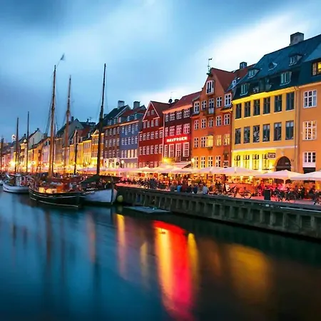 Large In Lovely Urban Area In Cph O Appartamento Copenaghen
