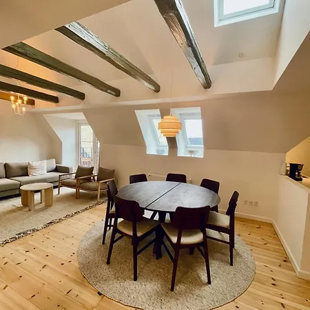 Large In Lovely Urban Area In Cph O Apartment *