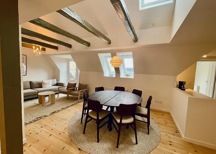 Large In Lovely Urban Area In Cph O Apartment *