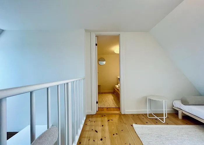 Large In Lovely Urban Area In Cph O Apartment