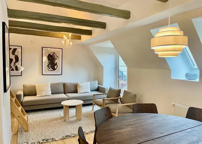 Large In Lovely Urban Area In Cph O Lejlighed *